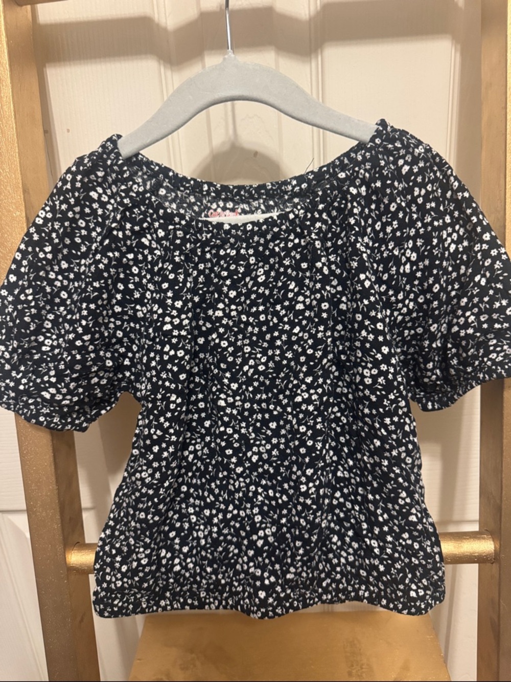 Cat & Jack Black Floral Puff Sleeve Top